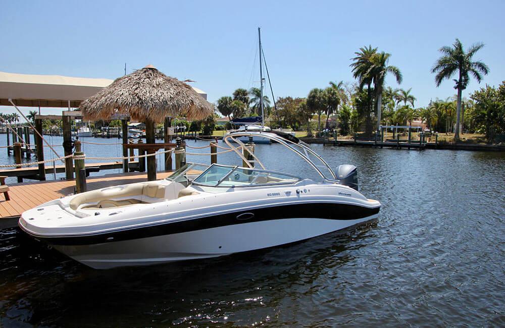 Boot zum Ferienhaus in Cape Coral mieten mit 350PS